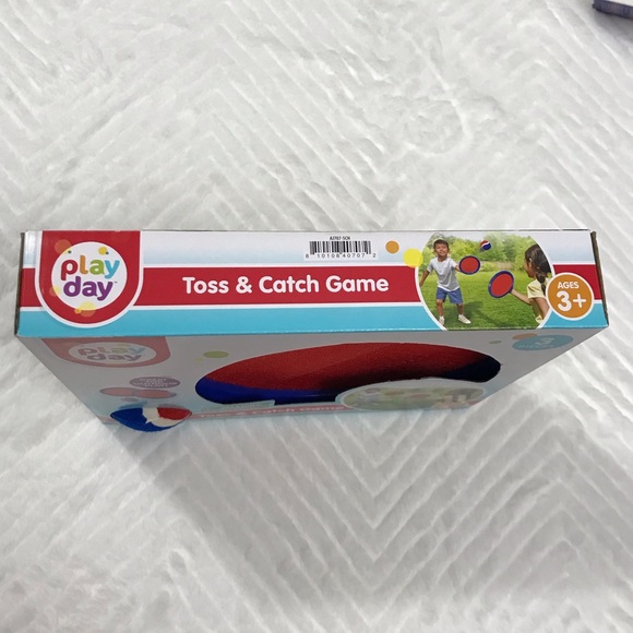 Play Day Toss & Catch Game Set Ball Velcro Catch throw n stick paddleball - Picture 3 of 5